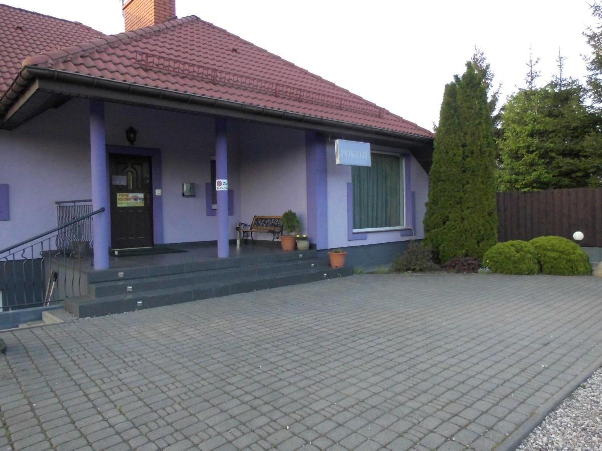 Gosciniec Suwalska Apartamento Gołdap Exterior foto